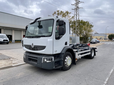 camion blanco portacontenedores